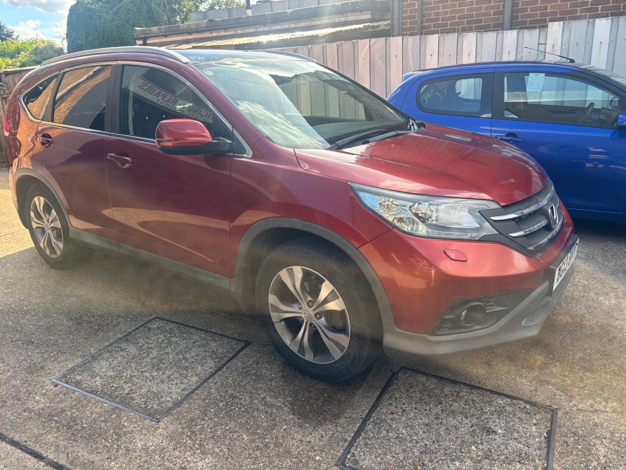 Honda CR-V dealer public-web source image